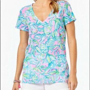 Lilly Etta V neck Top